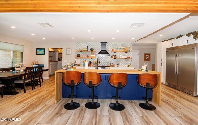 2023 W WINDSOR Avenue, Phoenix, AZ 85009