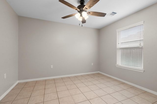 119 South Bend Court B, Willis, TX 77378