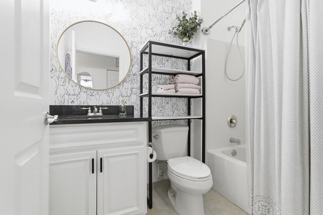 1984 Folly Road A107, Charleston, SC 29412