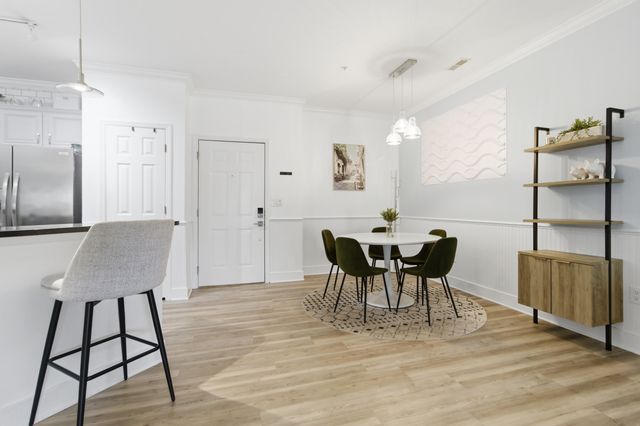 1984 Folly Road A107, Charleston, SC 29412