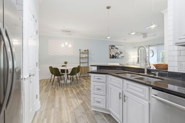 1984 Folly Road A107, Charleston, SC 29412