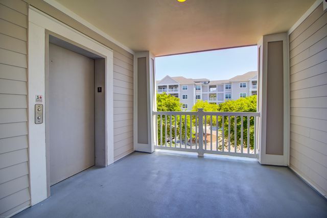1984 Folly Road A107, Charleston, SC 29412