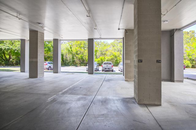 1984 Folly Road A107, Charleston, SC 29412