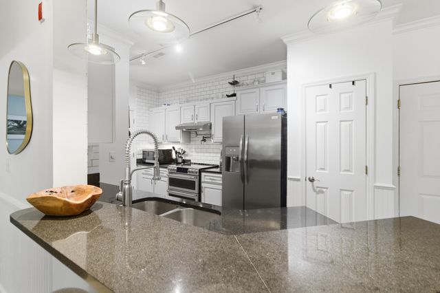 1984 Folly Road A107, Charleston, SC 29412