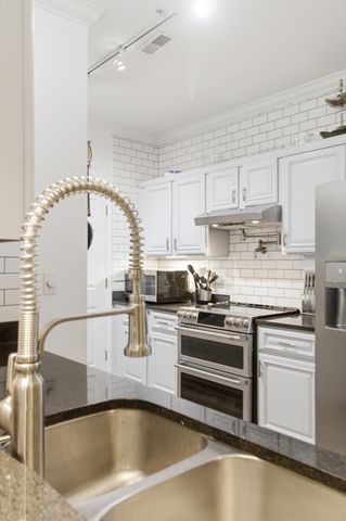 1984 Folly Road A107, Charleston, SC 29412