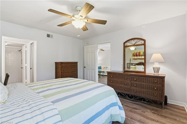 3021 Sandpiper Bay CIR # E202, Naples, FL 34112