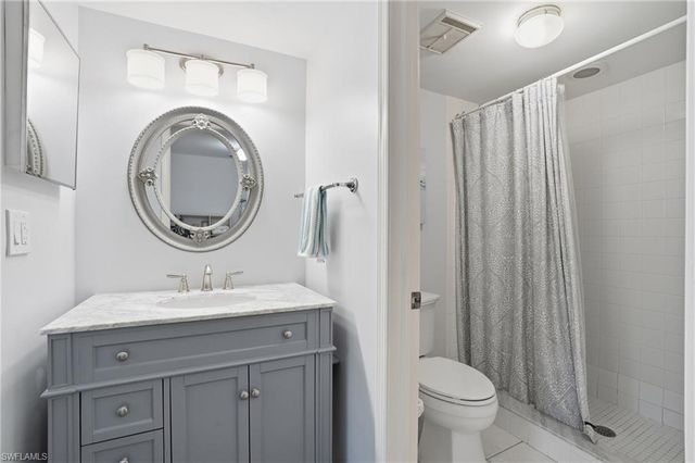 3021 Sandpiper Bay CIR # E202, Naples, FL 34112