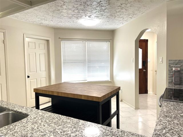 3710 Embarcadero Drive, Houston, TX 77082