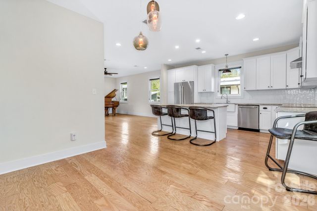 200 Stafford Street, Black Mountain, NC 28711