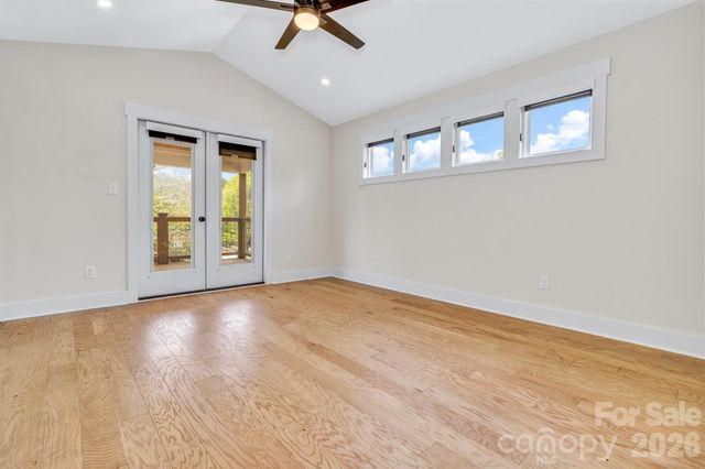200 Stafford Street, Black Mountain, NC 28711