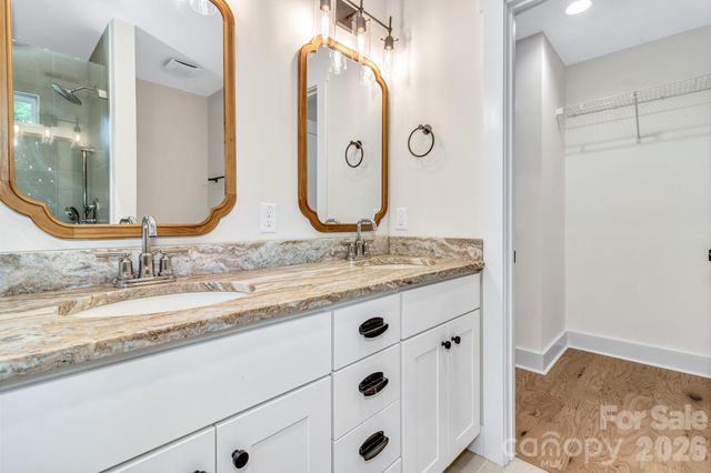 200 Stafford Street, Black Mountain, NC 28711