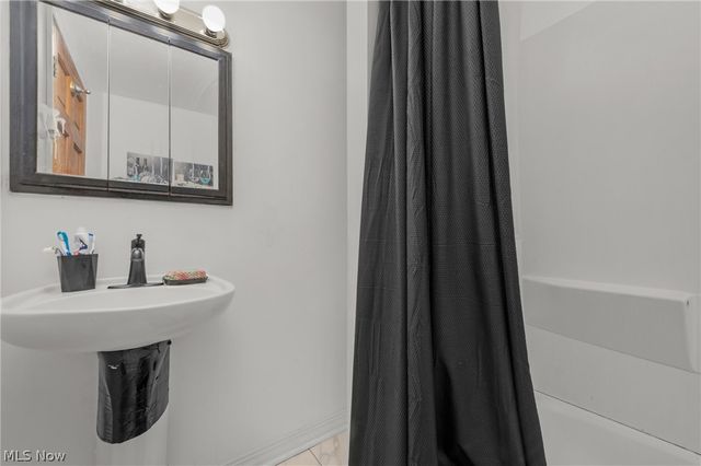 3344 W 120th Street, Cleveland, OH 44111