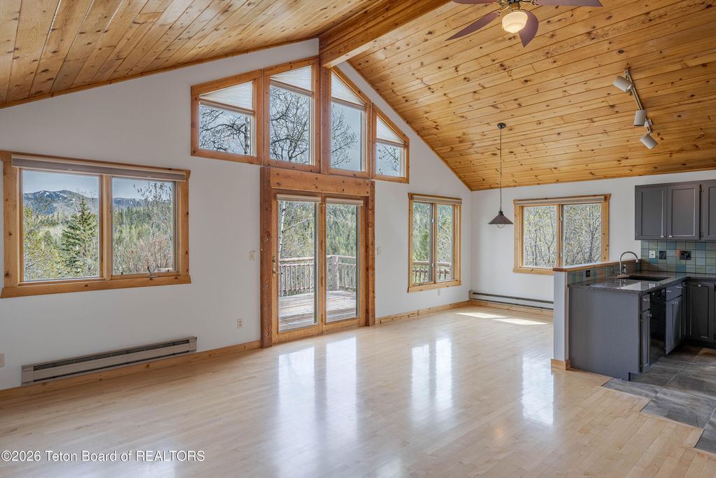 4125 W SILVER SPUR Road, Wilson, WY 83014 photo 8