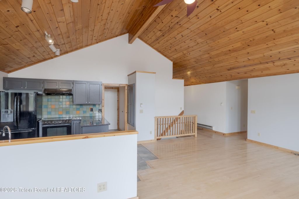 4125 W SILVER SPUR Road, Wilson, WY 83014 photo 9