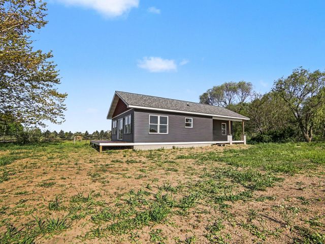 6193 S Pere Marquette Highway, Pentwater, MI 49449