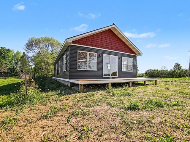 6193 S Pere Marquette Highway, Pentwater, MI 49449