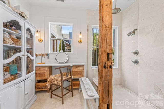 24 Waverly Road, Asheville, NC 28803