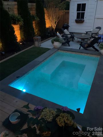 24 Waverly Road, Asheville, NC 28803