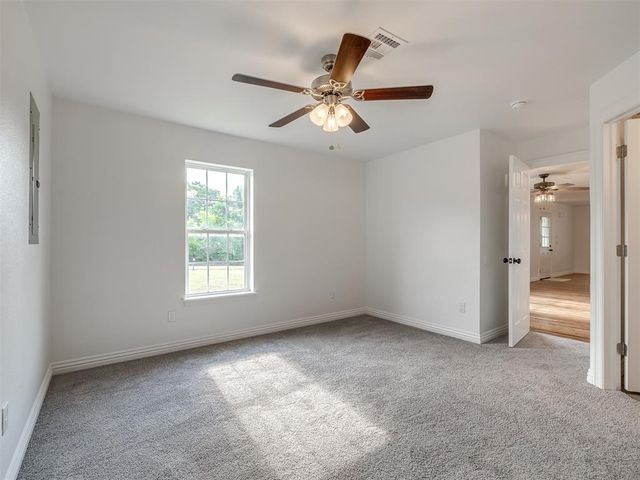 2419 Brewer Street, Choctaw, OK 73020
