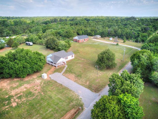 2419 Brewer Street, Choctaw, OK 73020