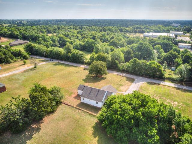 2419 Brewer Street, Choctaw, OK 73020