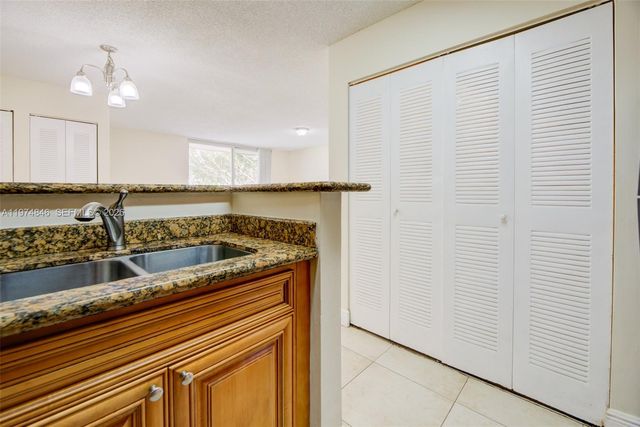 12154 Saint Andrews Pl 110, Miramar, FL 33025