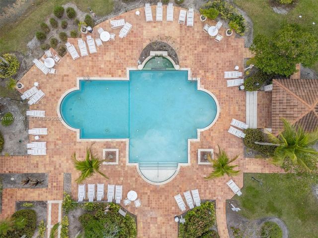 12154 Saint Andrews Pl 110, Miramar, FL 33025