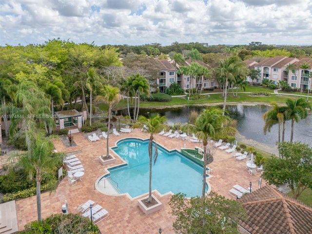 12154 Saint Andrews Pl 110, Miramar, FL 33025