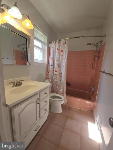 1615 LADD ST, Silver Spring, MD 20902