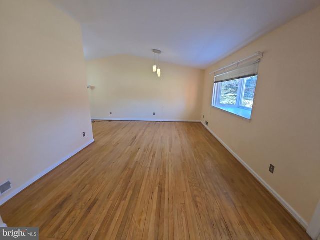 1615 LADD ST, Silver Spring, MD 20902