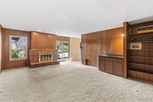 313 Providence Road, Ballwin, MO 63011