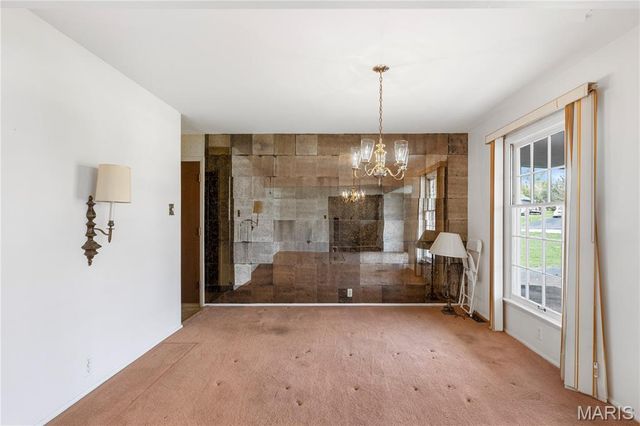 313 Providence Road, Ballwin, MO 63011