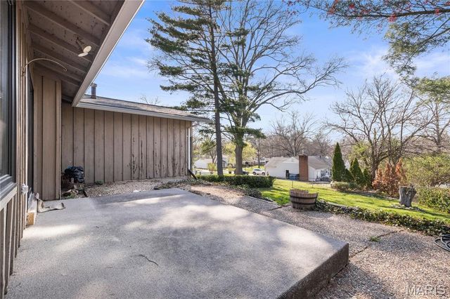 313 Providence Road, Ballwin, MO 63011