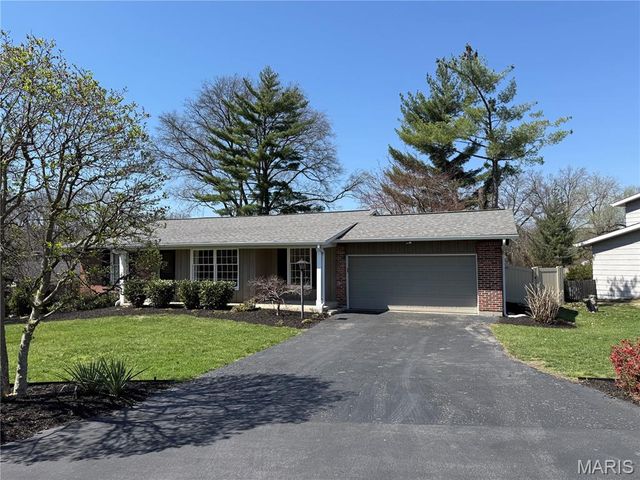 313 Providence Road, Ballwin, MO 63011