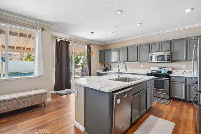 7778 Centro Vis, Highland, CA 92346
