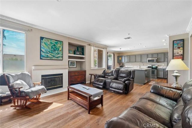 7778 Centro Vis, Highland, CA 92346