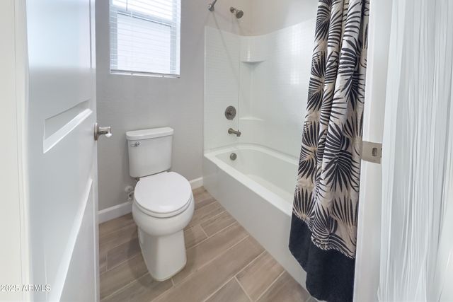 9533 E SOLINA Avenue, Mesa, AZ 85212