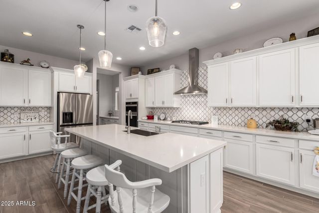 9533 E SOLINA Avenue, Mesa, AZ 85212