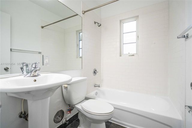 1007 Bay Dr 205, Miami Beach, FL 33141