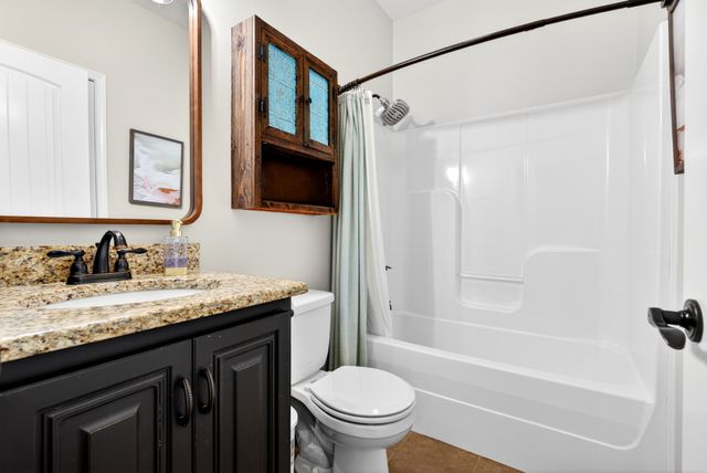 3105 Randle Brothers Ln, Clarksville, TN 37043