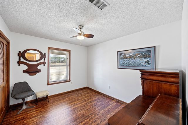 41 McKennon Road, Morrilton, AR 72110