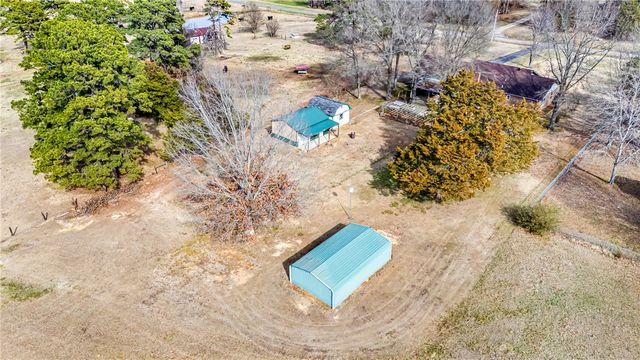 41 McKennon Road, Morrilton, AR 72110