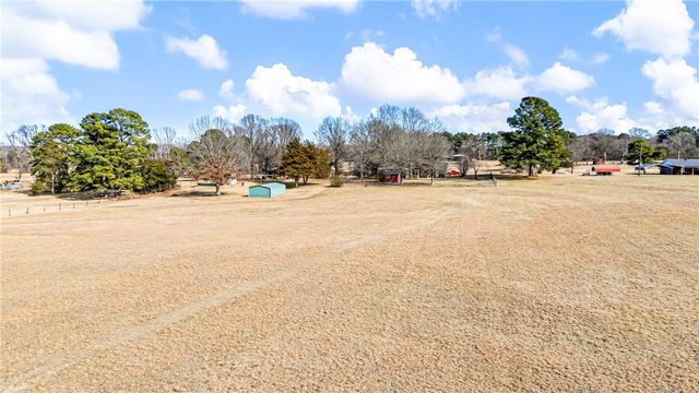 41 McKennon Road, Morrilton, AR 72110