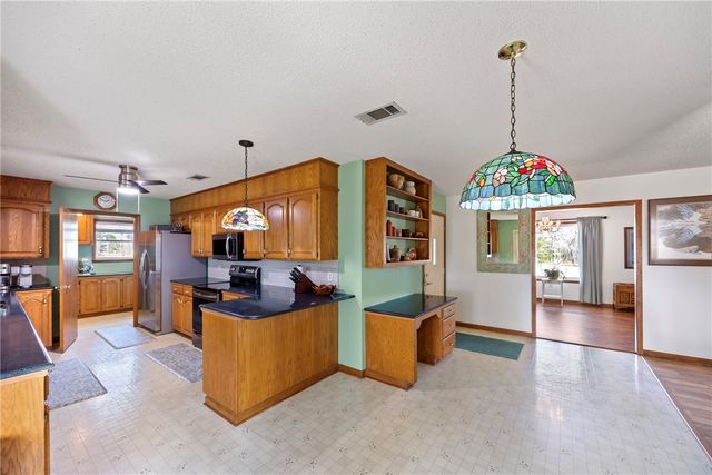 41 McKennon Road, Morrilton, AR 72110