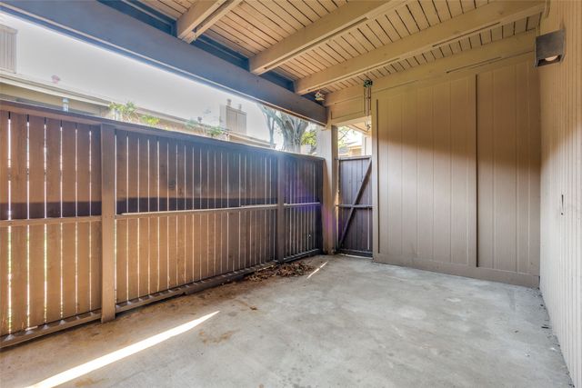 5130 Amesbury Drive 103, Dallas, TX 75206