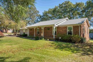 736 Bethesda Road, Spartanburg, SC 29302