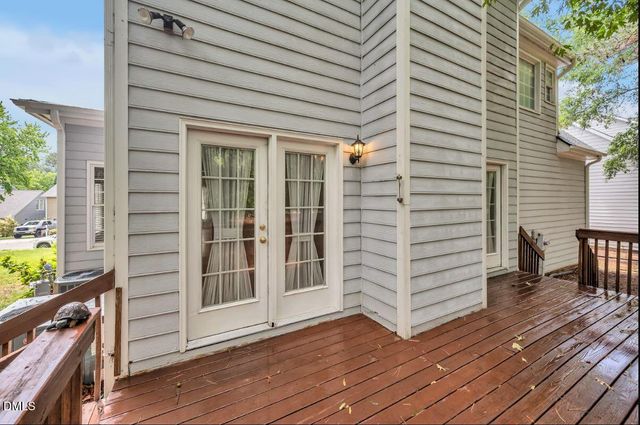 105 Sequoia Court, Cary, NC 27513