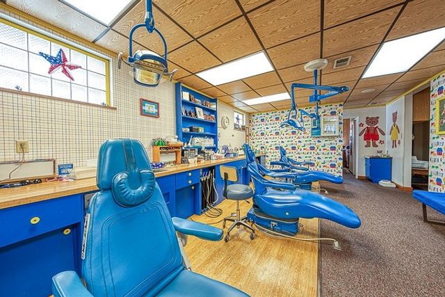 1705 Pittsburgh St, Cheswick, PA 15024