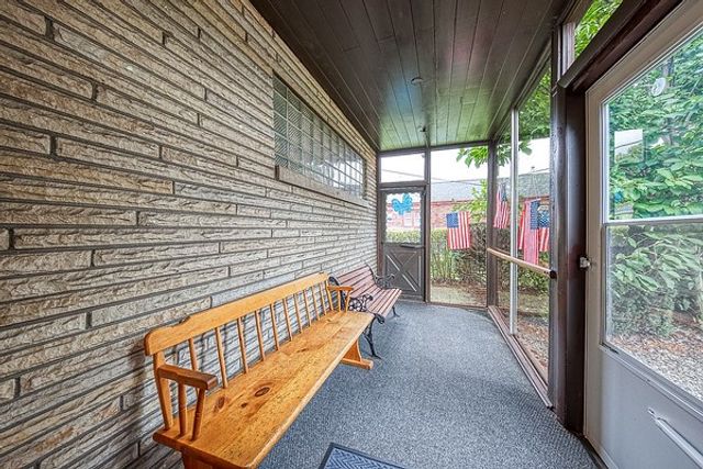 1705 Pittsburgh St, Cheswick, PA 15024