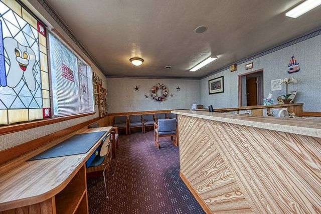 1705 Pittsburgh St, Cheswick, PA 15024